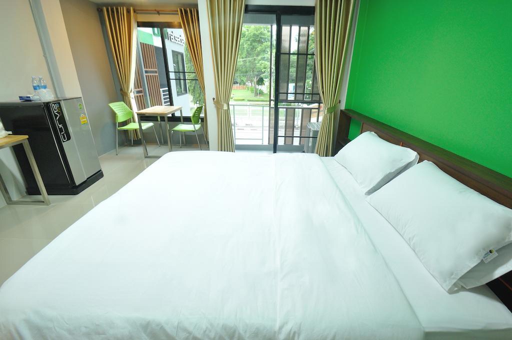 City Ratsada Lampang Exterior foto